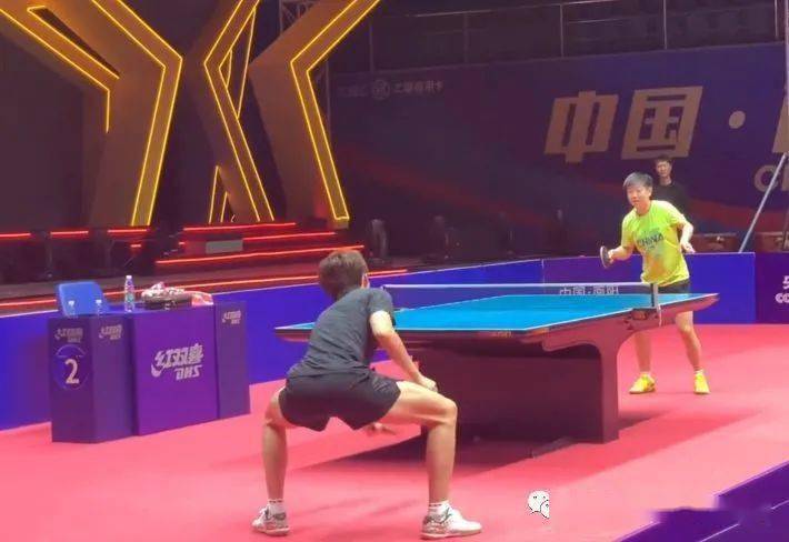 将并列领先 将并列领先