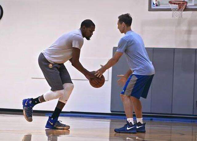 根据赛程安 根据赛程安